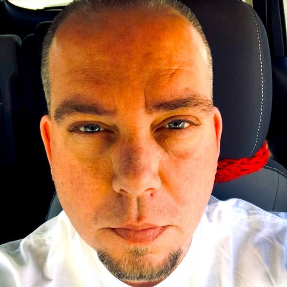 Meet your Posher, Timeless - Picture 1 of 8